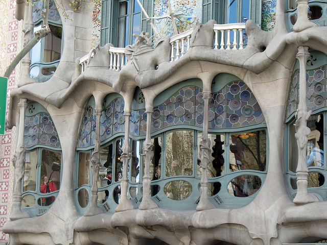 Archivo:Gaudi.CasaBatllo.4.jpg