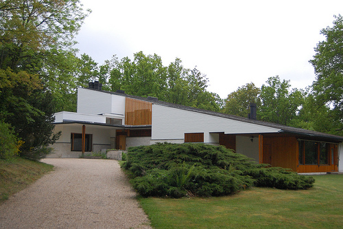 Archivo:Alvar Aalto.Maison Carre.1.jpg