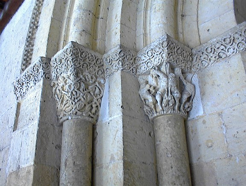 Archivo:Iglesia de la Santisimia Trinidad. Segovia.3.jpg