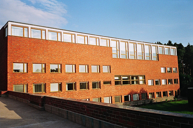 Archivo:Aalto.UniversidadPedagogia.6.jpg