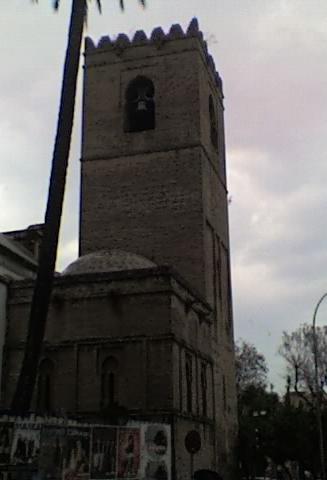 Archivo:Abside y torre de santa catalina.JPG
