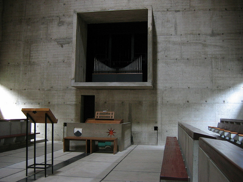 Archivo:LeCorbusier.Convento La Tourette.11.jpg