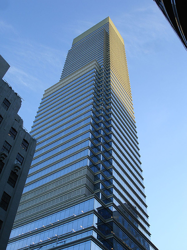 Archivo:Bloomberg Tower.jpg