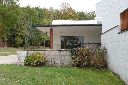 Archivo:Alvar Aalto.Maison Carre.3.jpg