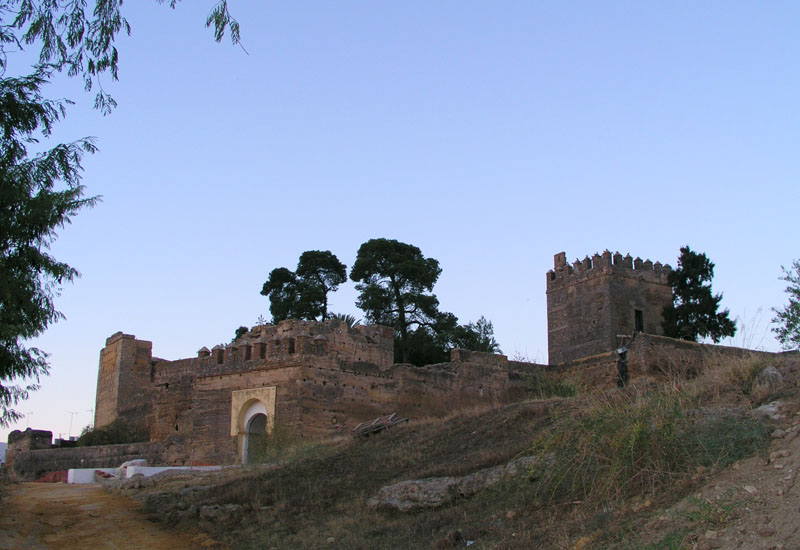 Archivo:Castillo de Luna.jpg