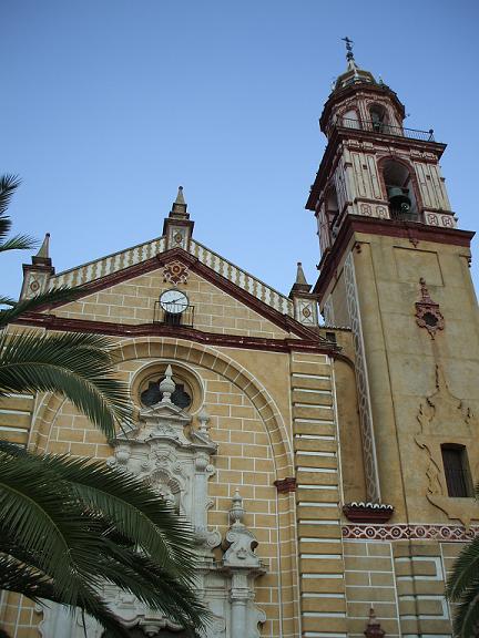 Archivo:IglesiaSantaAna.jpg