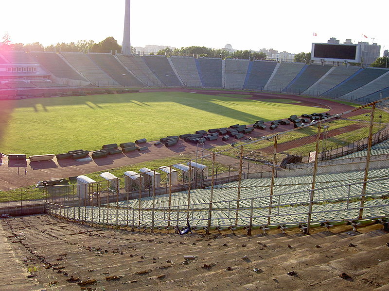 Archivo:KirovStadium2006-06-17-d.jpg