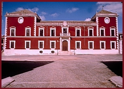 Archivo:Palacio Ducal Fernán Núñez.jpg