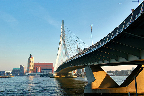 Archivo:Puente Erasmus.3.jpg