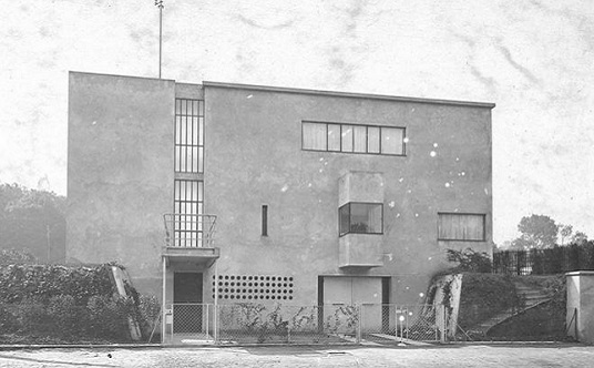 Archivo:Le Corbusier.Casa Besnus.5.jpg