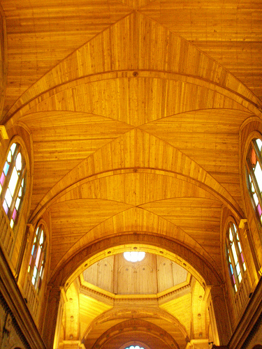 Archivo:Wooden ceiling.jpg