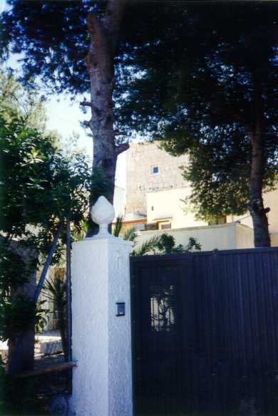 Archivo:Torre Cacholí. Alicante.jpg