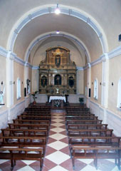 Archivo:IglesiaCihuri.Interior.jpg