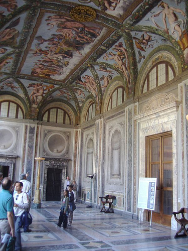Archivo:Villa Farnese.Logia de amor y Psique.jpg
