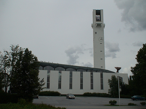 Archivo:Alvar Aalto.iglesia Lakeuden Risti.jpg