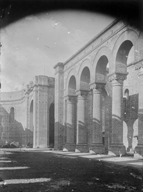 Archivo:Catedral Metropolitana de Medellin-fecha 01-01-1909.JPG