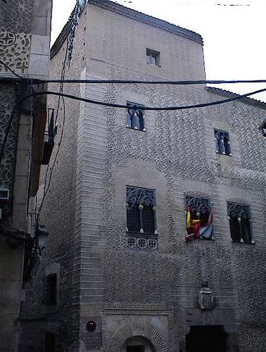 Archivo:Palacio del conde de Alpuente.Segovia.jpg