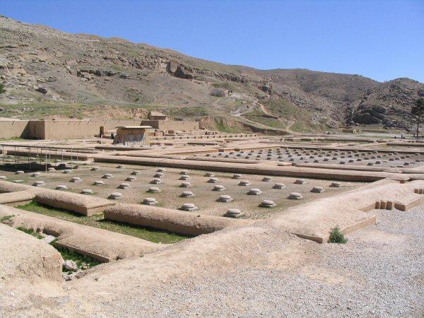 Archivo:Persepolis treasury-2.jpg