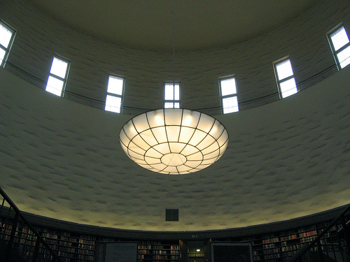 Archivo:Biblioteca publica de Estocolmo.4.jpg