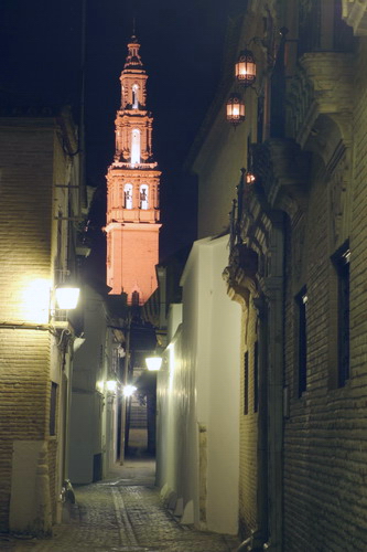 Archivo:Torre Iglesia San Gil.jpg