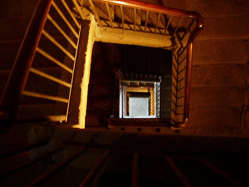 Archivo:Torre de Hércules.escalera.jpg