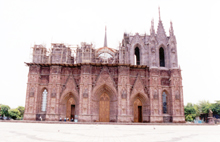 El santuario en 2002