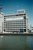 Edificio Dentsu, Osaka (1960)