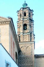 Torre de la iglesia de la Asunción de Nuestra Señora, La Almunia de Doña Godina.