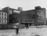 Edificio Tsentrosoyuz (junto con Le Corbusier) (1928-1936)