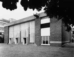 Colegio femenino en Haggerston (1963-1965)