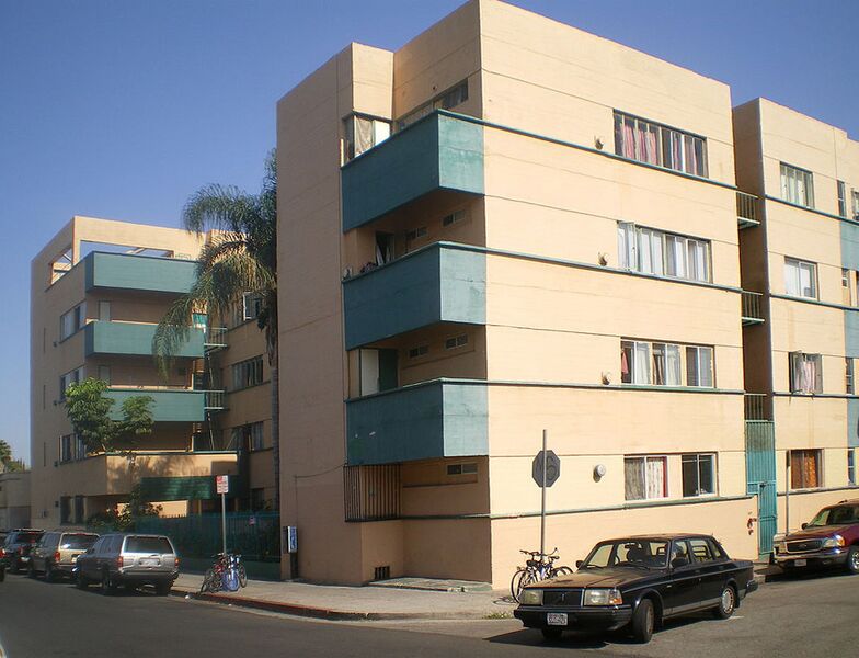 Archivo:Jardinette Apartments, Los Angeles.JPG