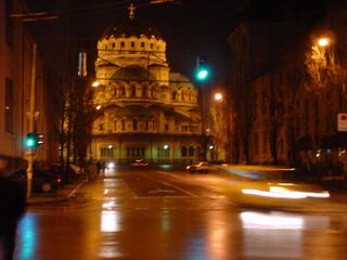 Catedral Alexander Nevski (Свети Александър Невски) de noche