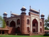 Darwaza de acceso al Taj Mahal