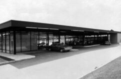 Estación de servicio ESSO, Montreal (1967-1968)