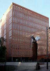 Instituto Francés, Barcelona (1972-1975)