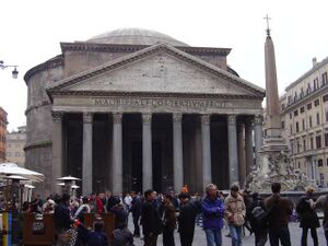 Pantheon aussen.jpg