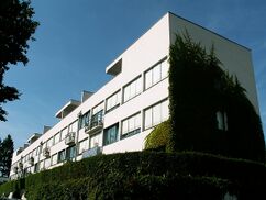 Apartamentos Weissenhof, Stuttgart, Alemania (1927)