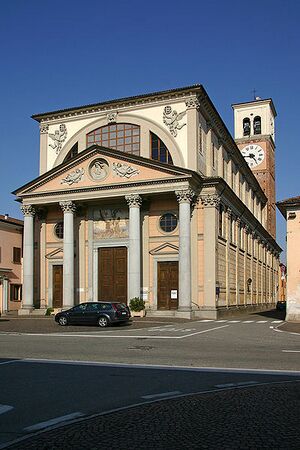Borgolavezzaro parrocchiale.jpg