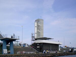 Afsuitdijk, lookout tower.jpg