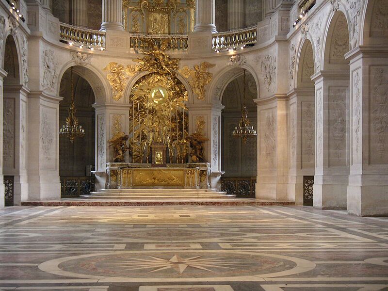 Archivo:Versailles, Chapelle royale.jpg