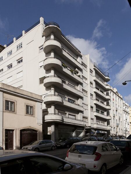 Archivo:Edificio Rua S Mamede Cassiano Branco 6525.jpg