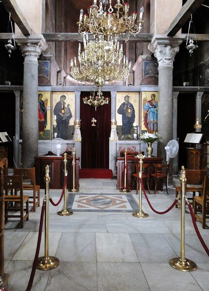 Archivo:Church of the Apostoles, Thessaloniki, interior.JPG