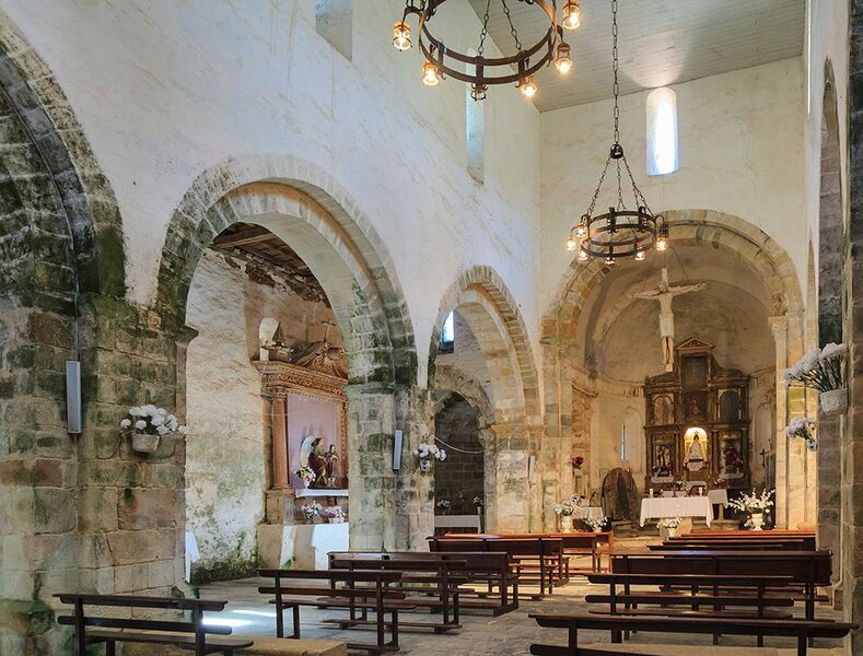 Archivo:Iglesia monasterio obona.1.JPG