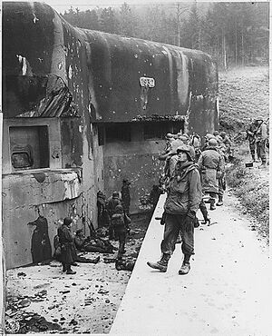 Maginot Line 1944.jpg