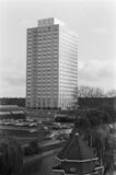 Hotel Okura, Ámsterdam (1968-1972) junto con Gerard Holt
