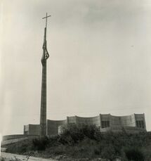 Iglesia de Santa Cruz, Santa María de Oleiros (La Coruña) (1966-1968)