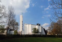 Iglesia y centro parroquial del Espíritu Santo, Wolfsburgo (1958-1962)