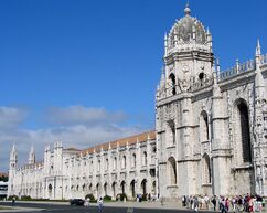 El Monasterio de los Jerónimos, en Lisboa, es uno de los legados más exuberantes de este estilo.