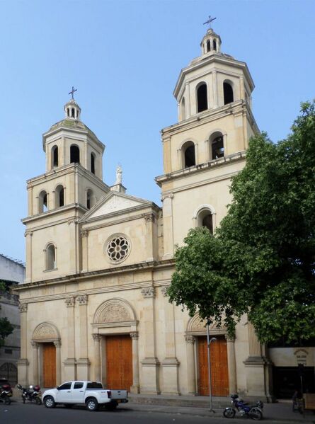 Archivo:Parroquia Catedral San José, Cúcuta.JPG