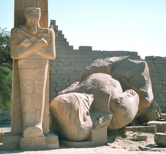 Archivo:Egypt.Ramesseum.01.jpg